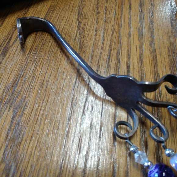 Pink/Purple Beaded Butterfly Upcycled Recycled Silverware Windchime - Picture 8 of 10